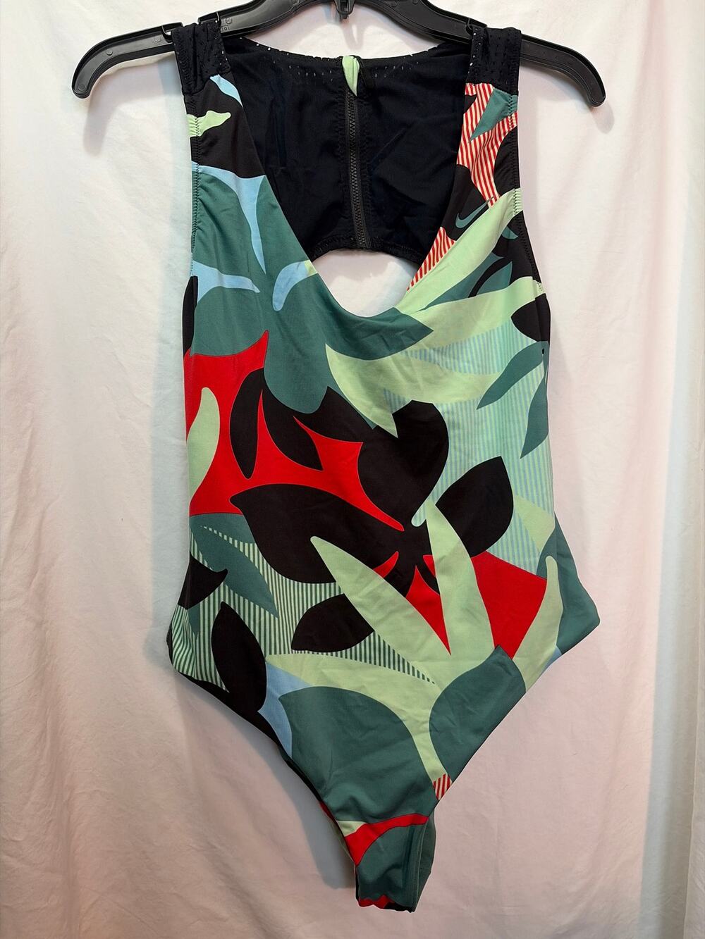 Nike Women's One-Piece Swim Suit - L